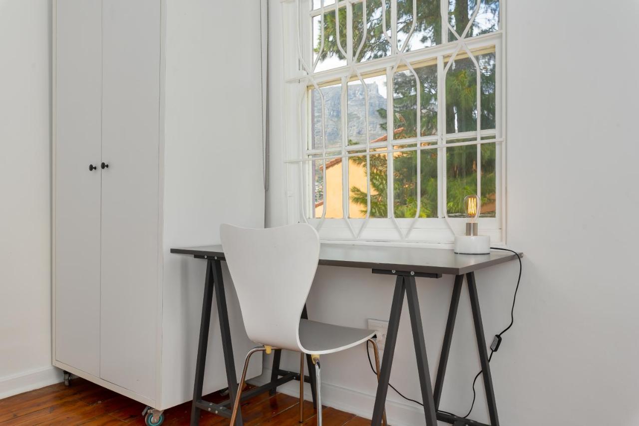 Bryant Street 56 Apartment